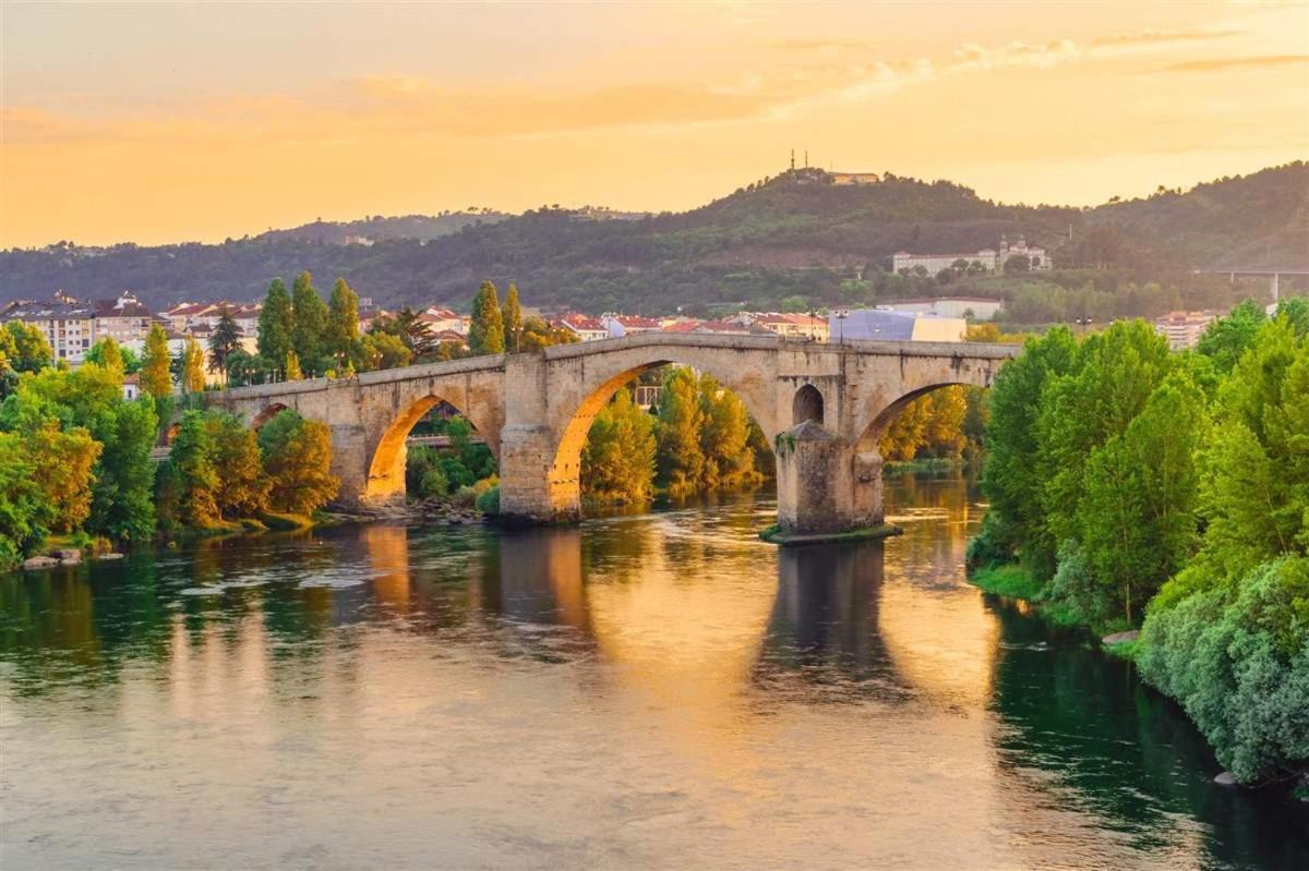 Apartamento Portovello Con Vistas Al Rio Allariz Εξωτερικό φωτογραφία